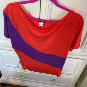 Venus color-block top